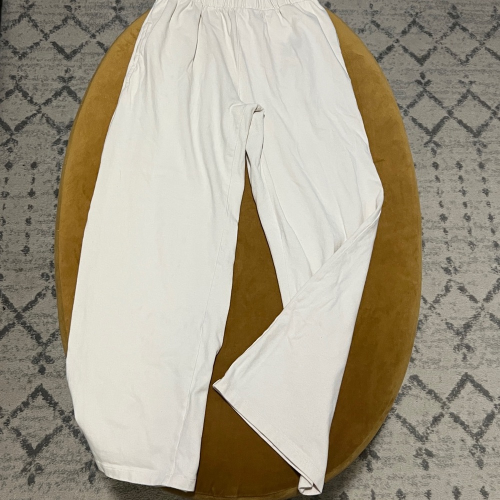 Brandy Melville White Relaxed Fit Pants
